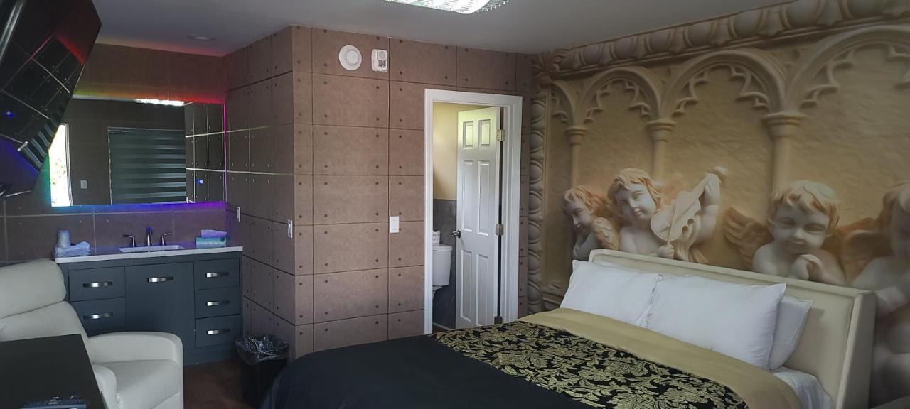 Americas Best Value Inn Providence-North Scituate Экстерьер фото
